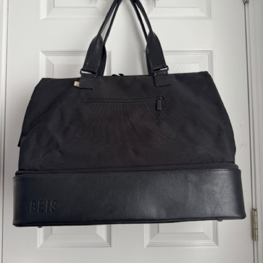 EUC BEIS Weekender Bag in Black